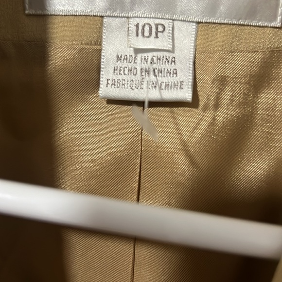 Neutral silk suit set, size 10P - Picture 2 of 8